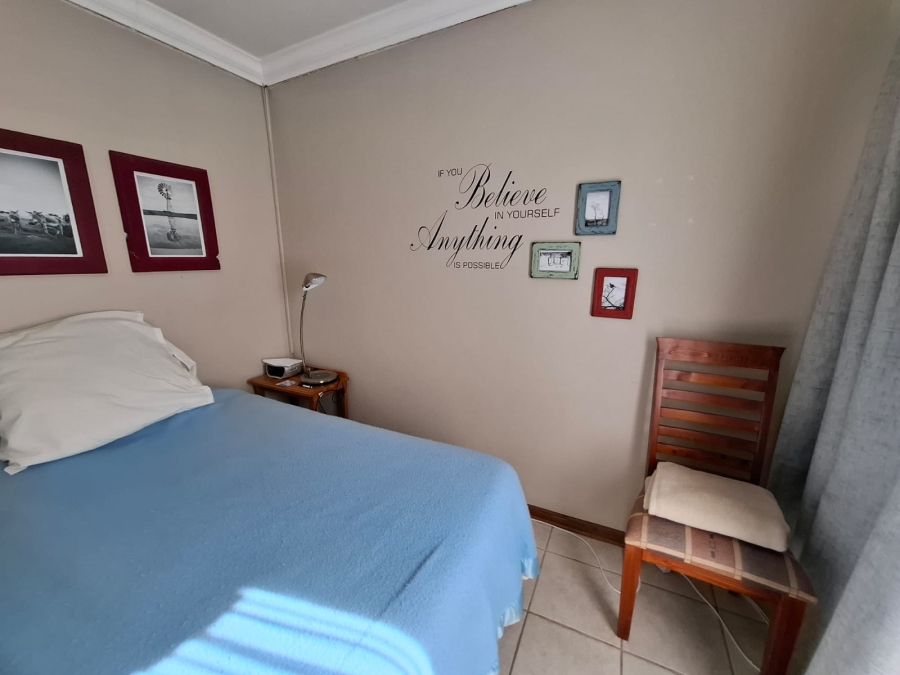 3 Bedroom Property for Sale in Langenhovenpark Free State